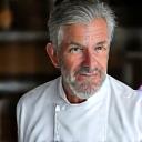Portrait de Marc Dubois, chef local.